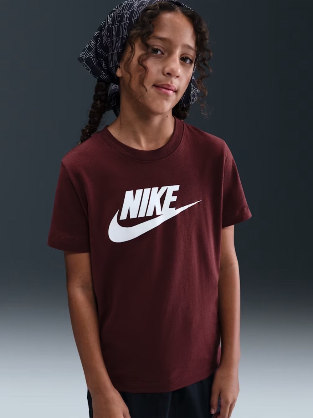 Nike Sportswear Big Kids' T-Shirt | Kids Size XL